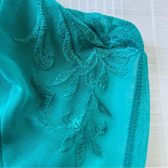 INC International Concepts Embroidered Overlay Teal Green Top Blouse SZ L - Picture 9 of 9